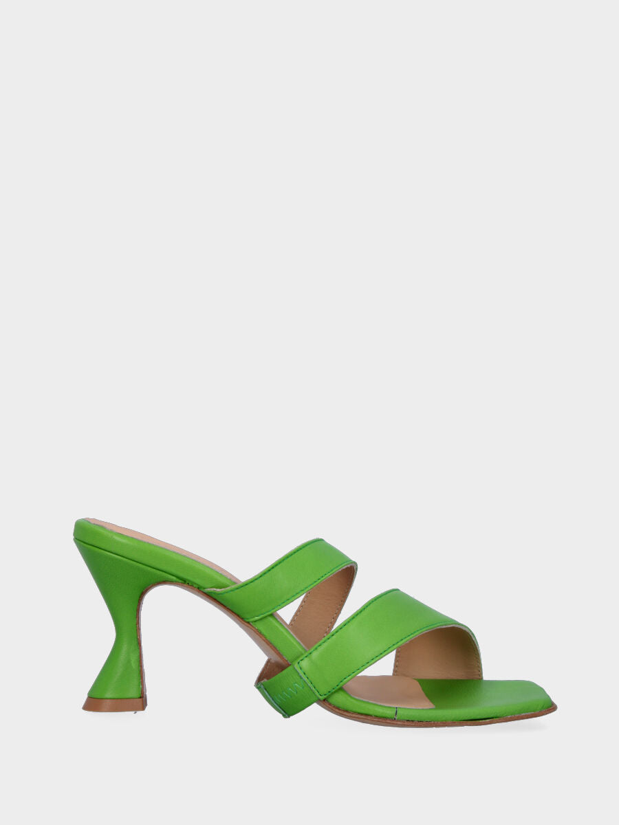 Sandalo verde in pelle con doppia fascia