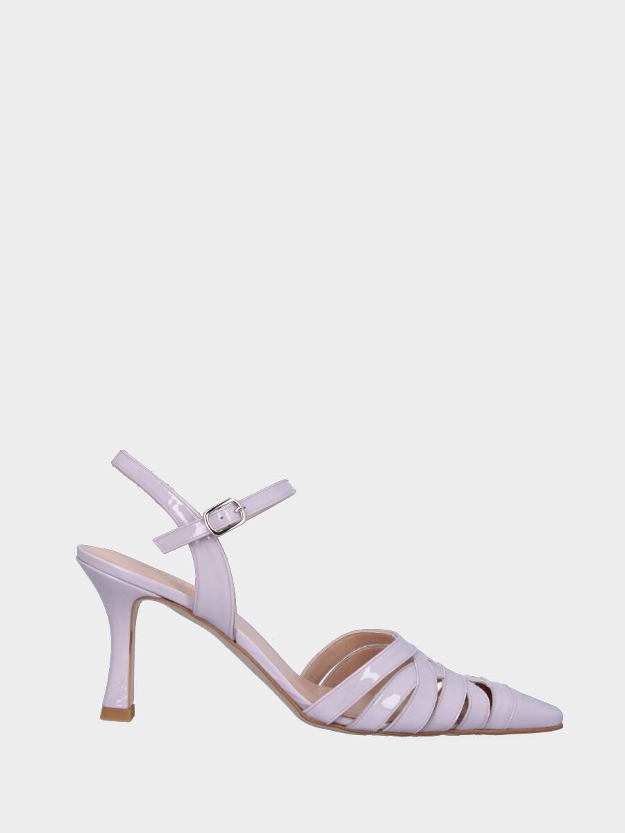 Lilac patent leather sandal with interwoven straps