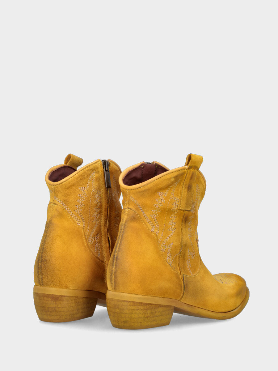 Campero bas en cuir jaune avec surpiqûres contrastées
