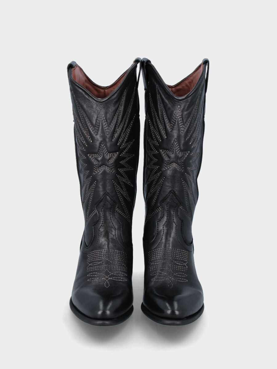Texano noir en cuir avec broderies et étoiles en rayons