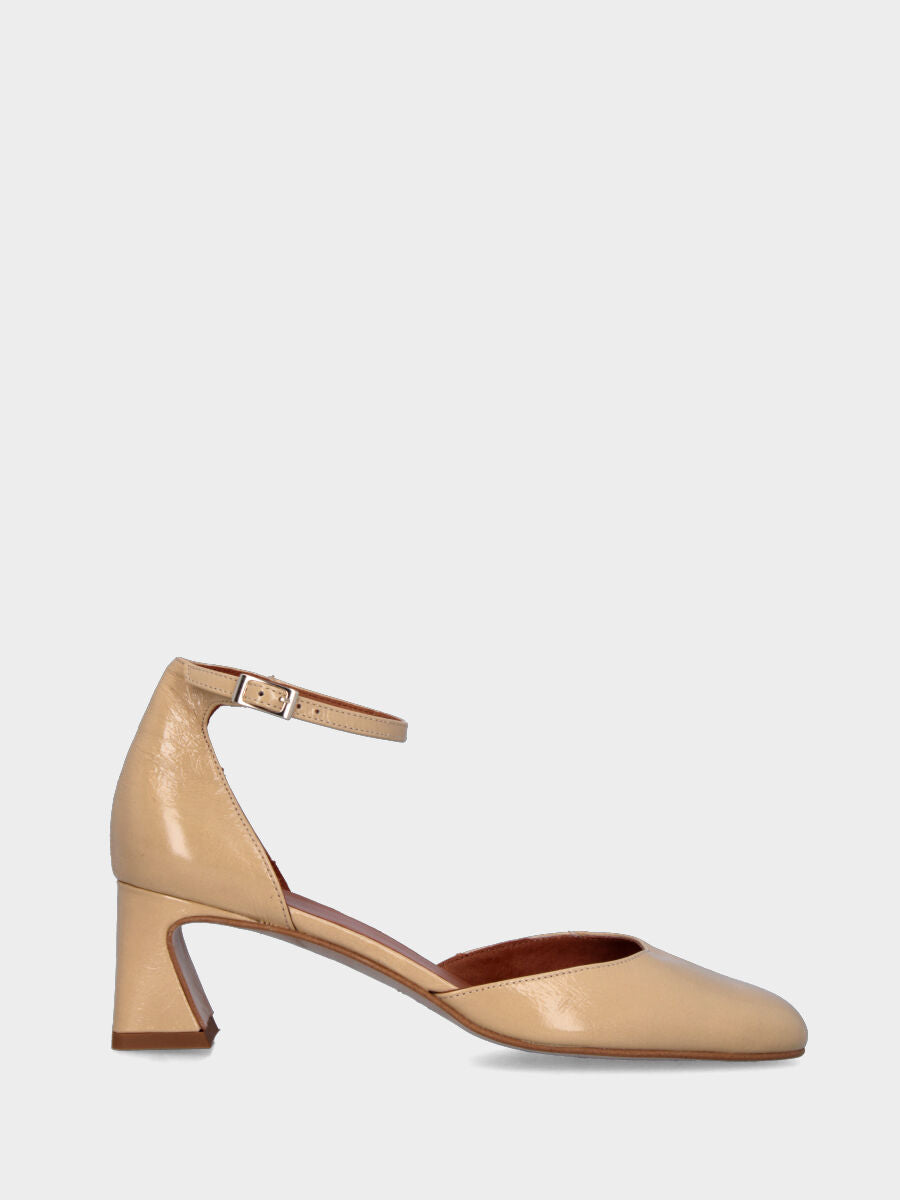 Décolleté beige in vernice aperta ai lati con tacco a trapezio