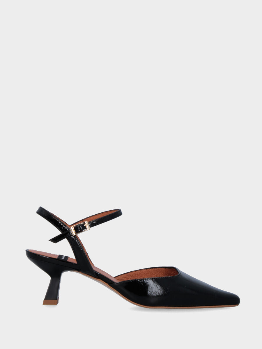 Schwarzer Slingback aus Lackleder mit spitzer Spitze
