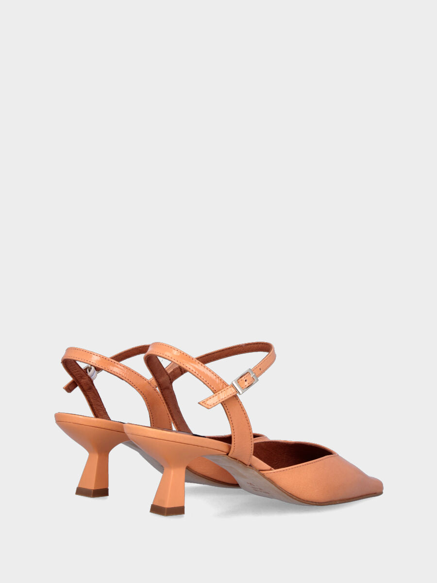 Escarpin slingback orange en vernis à bout pointu effilé