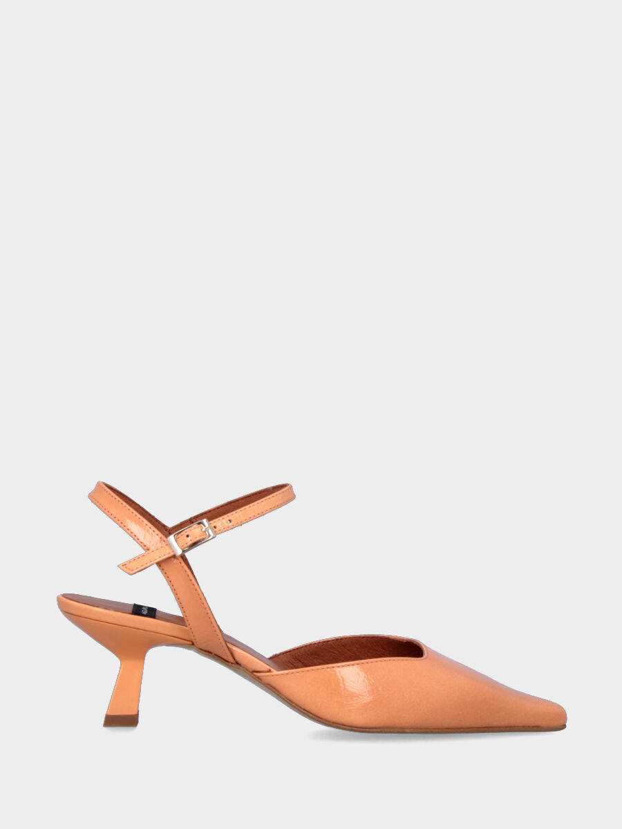 Escarpin slingback orange en vernis à bout pointu effilé