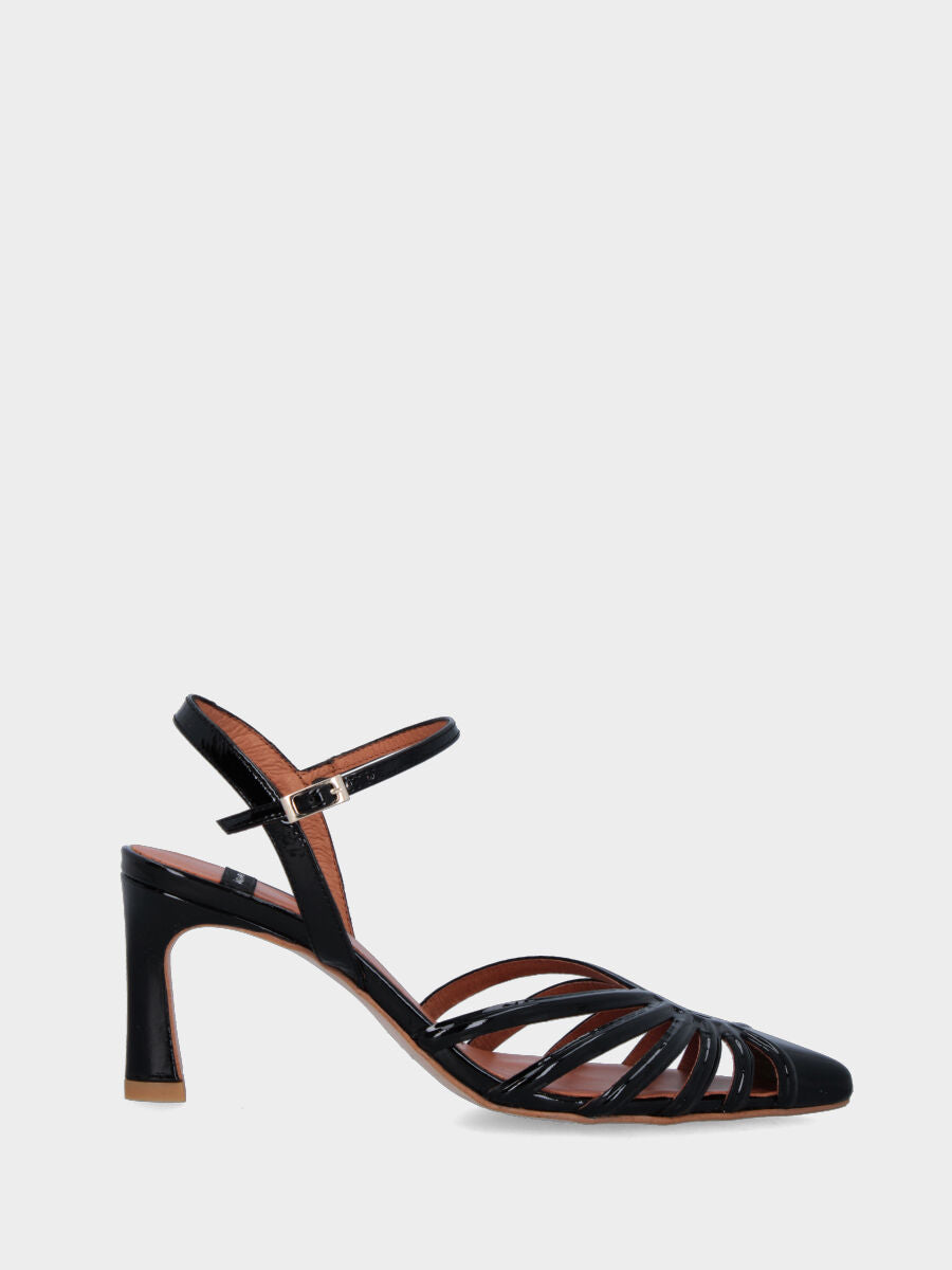 Schwarzer Lack-Sandalette mit gewölbten Riemchen
