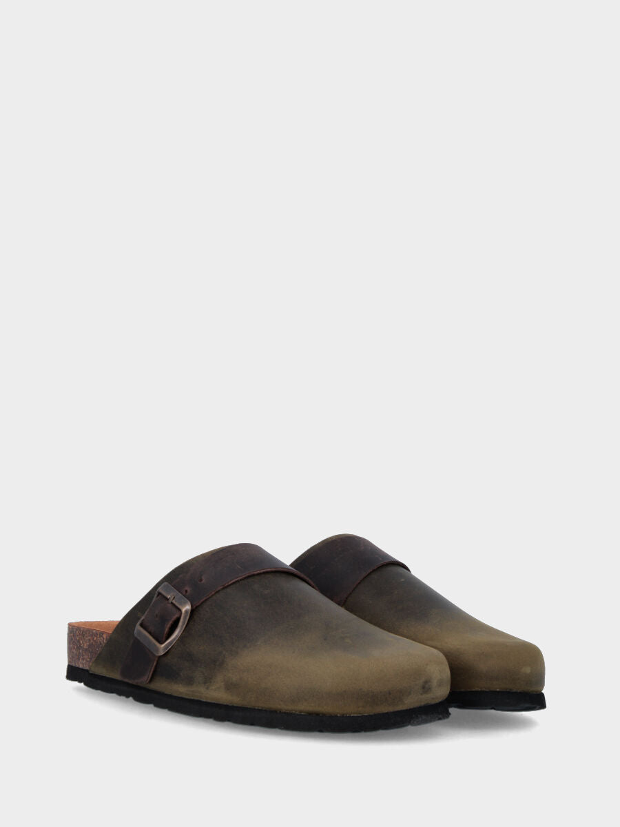 Sabot verde in pelle con fibbia
