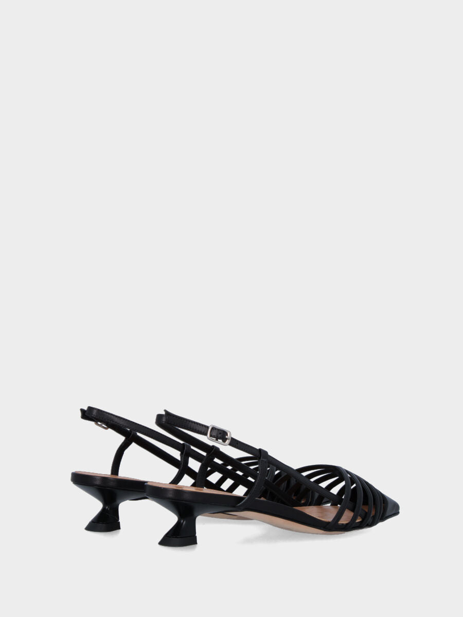 Escarpin slingback noir en cuir avec brides et bout fermé