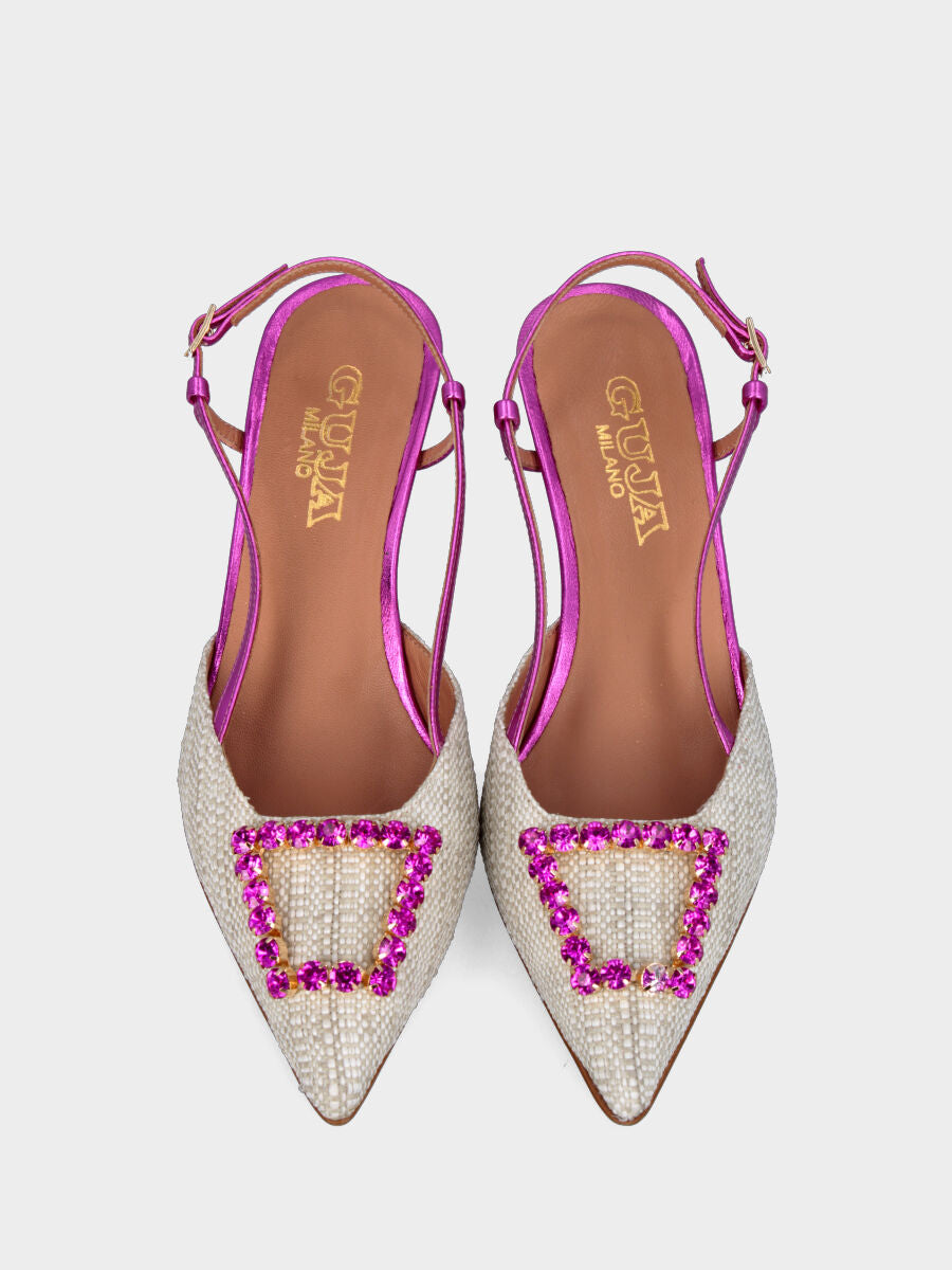 Fuchsia Slingback mit Obermaterial aus Stoff und Schmuckaccessoire