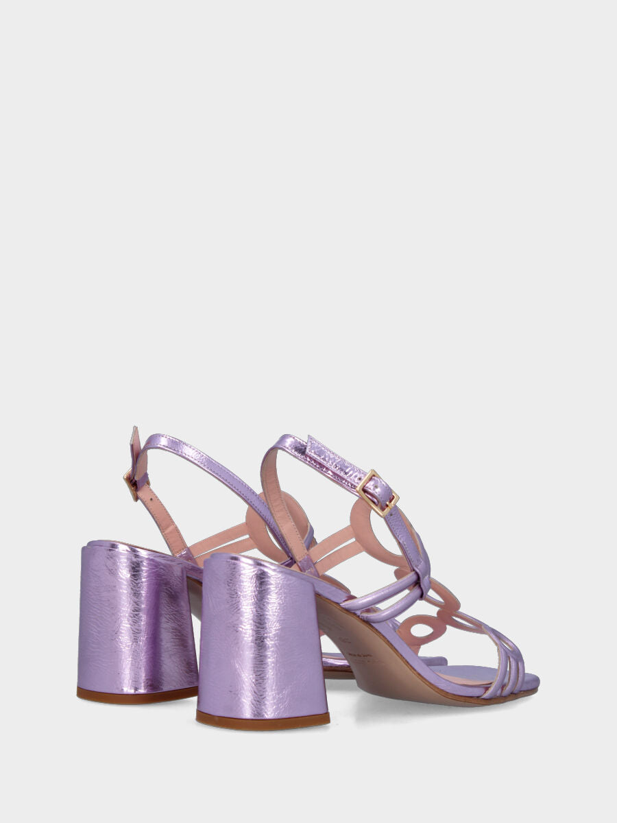 Lilac sandal in laminated leather with circular straps