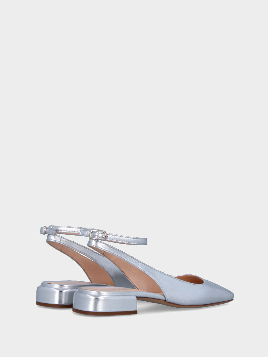Slingback argento in pelle a punta quadrata con cinturino alla caviglia