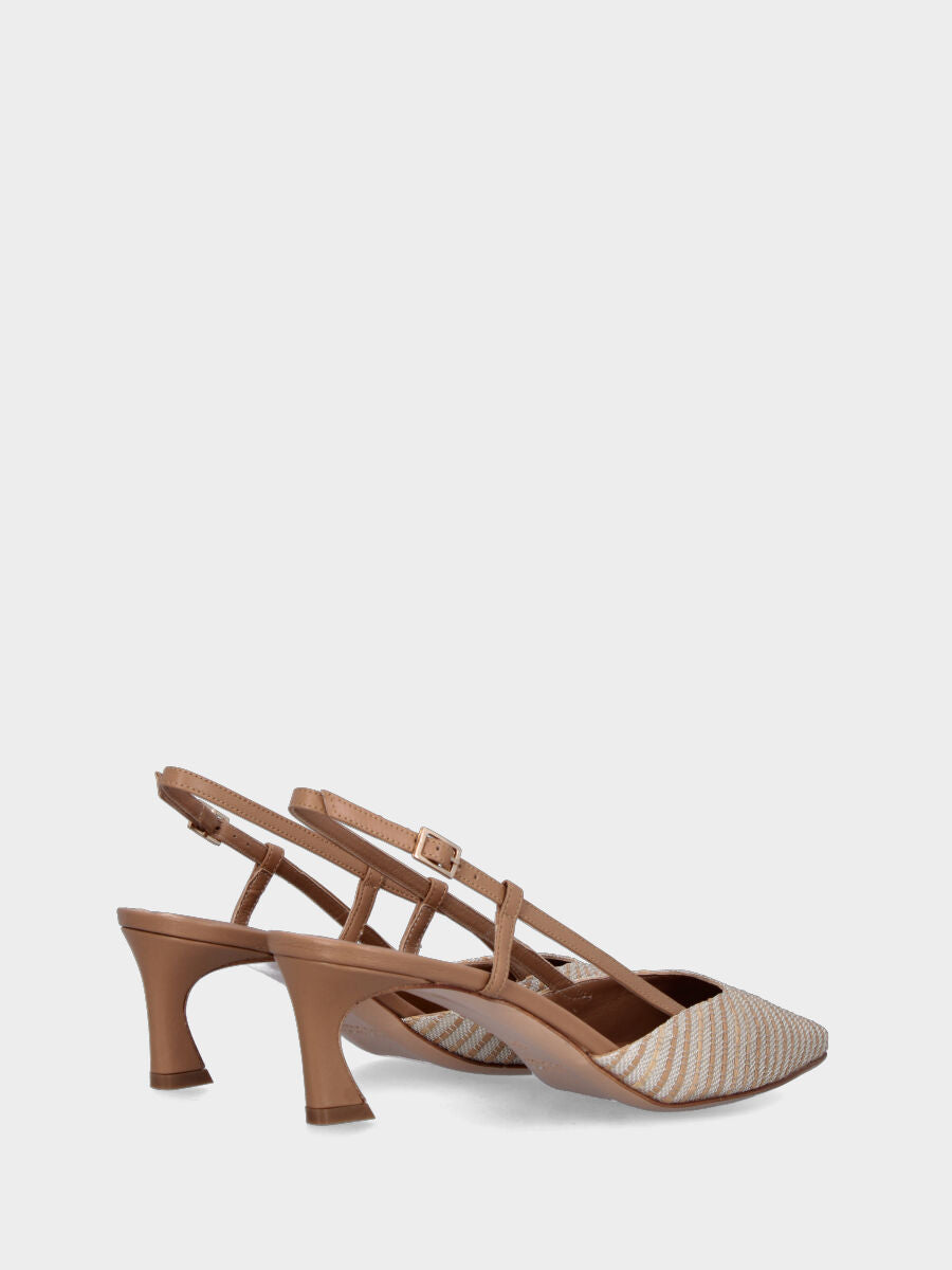 Slingback marrone con punta in raffia