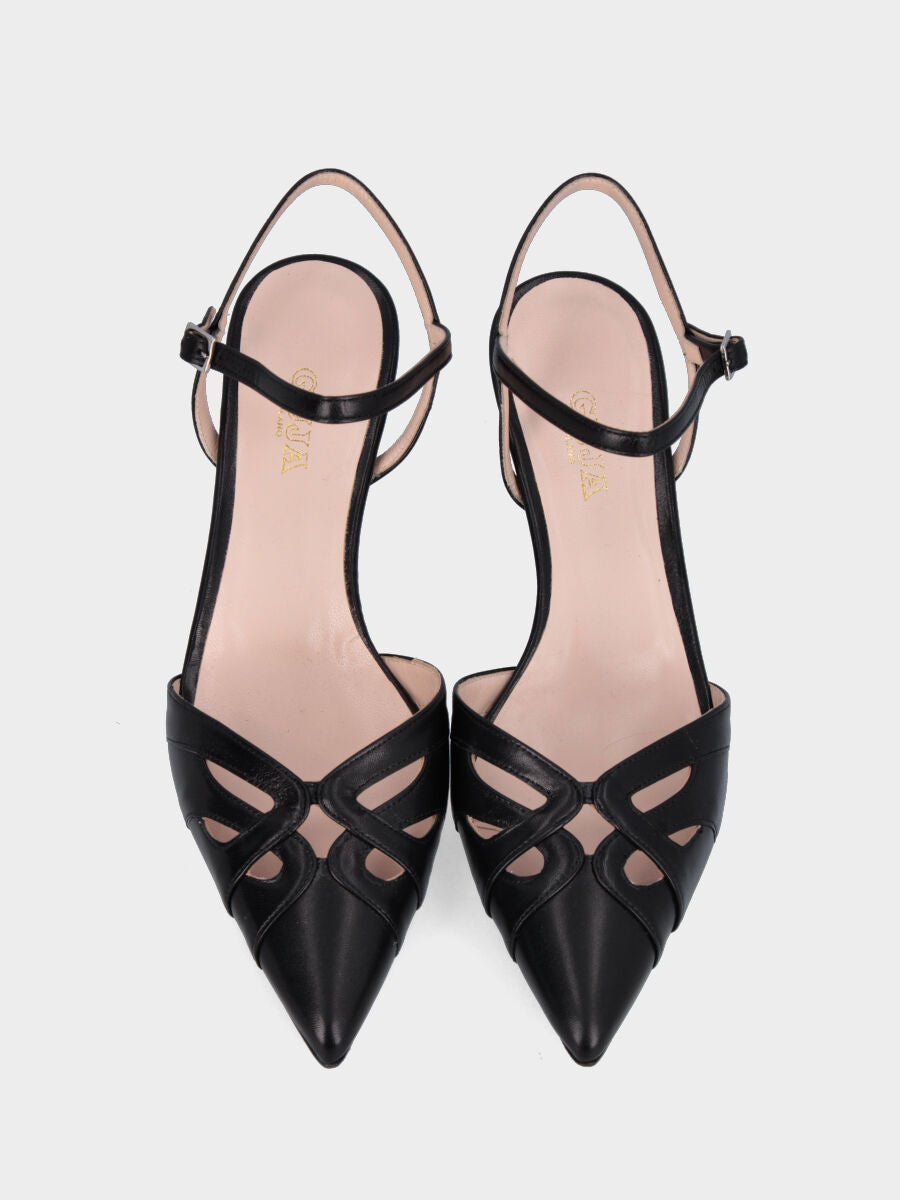 Slingback nera in pelle con aperture e fascette incrociate
