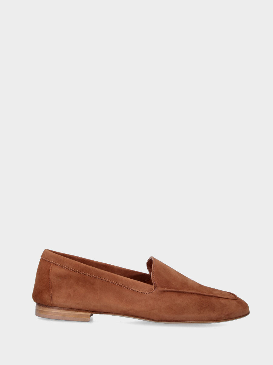 Sandalo monoblocco in vitello rosso con fascia ripiegata