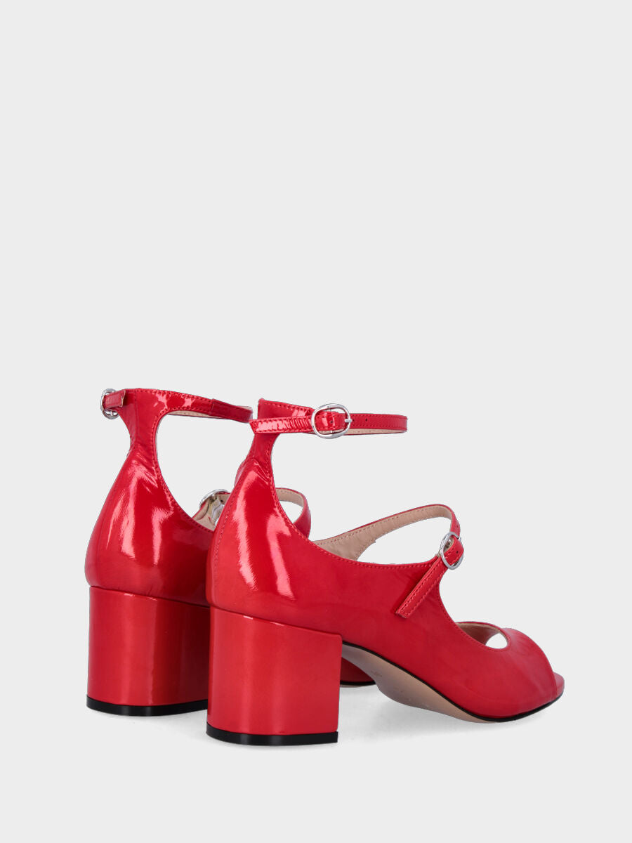 Sandalo monoblocco in vitello rosso con fascia ripiegata