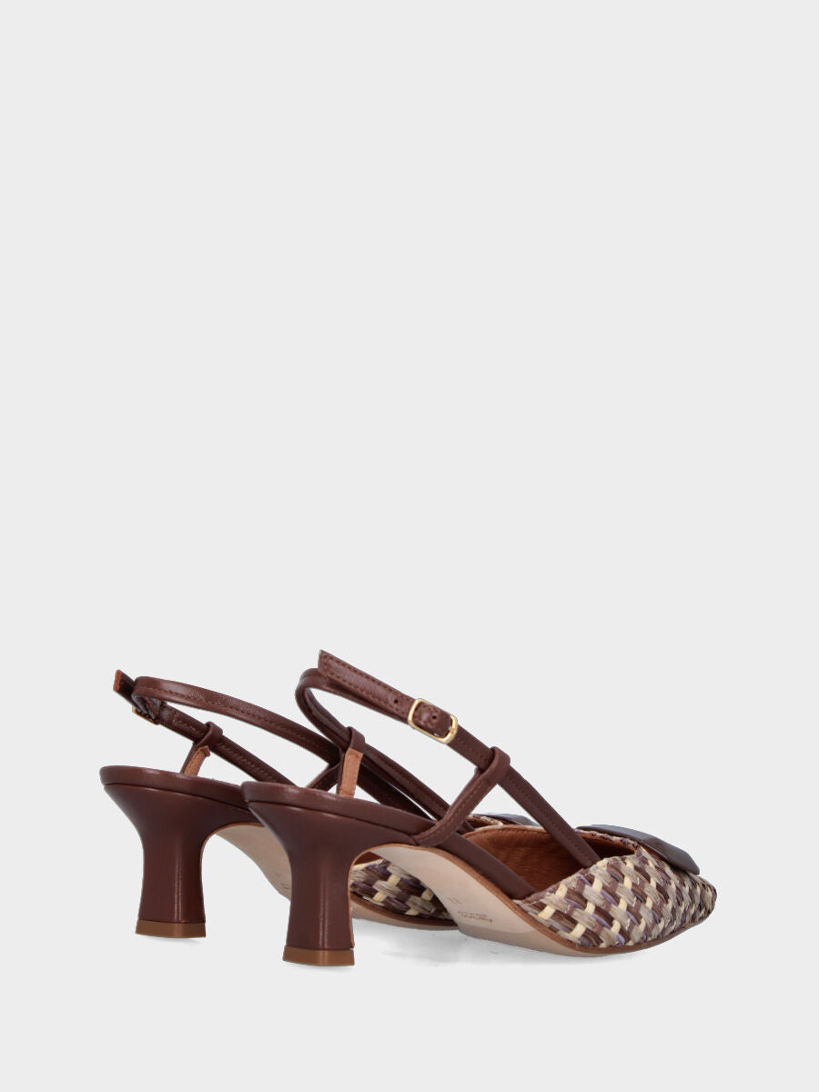 Slingback bicolore beige en raphia tressé avec bouton facetté
