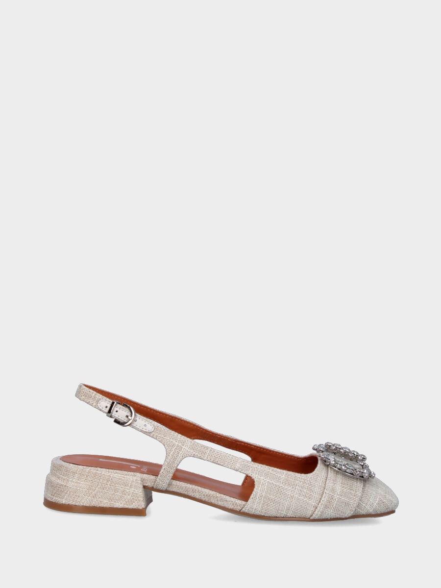 Beiger Slingback aus Stoff mit Schmuckaccessoire