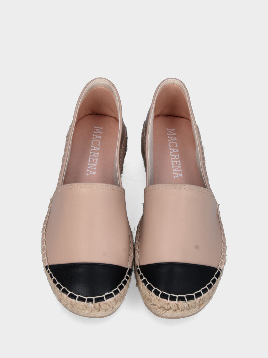 Espadrilles beige en cuir avec embout noir