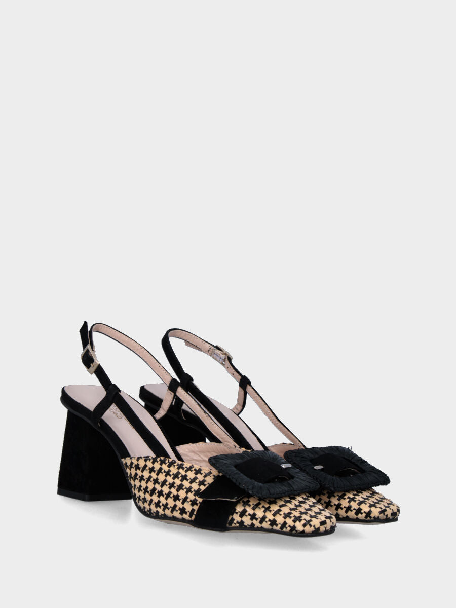 Slingback noir en cuir avec bout en raphia tressé et boucle décorative