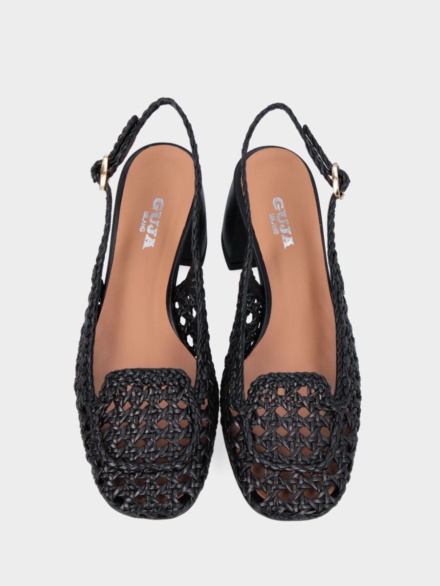 Slingback nera in pelle intrecciata traforata con tacco largo