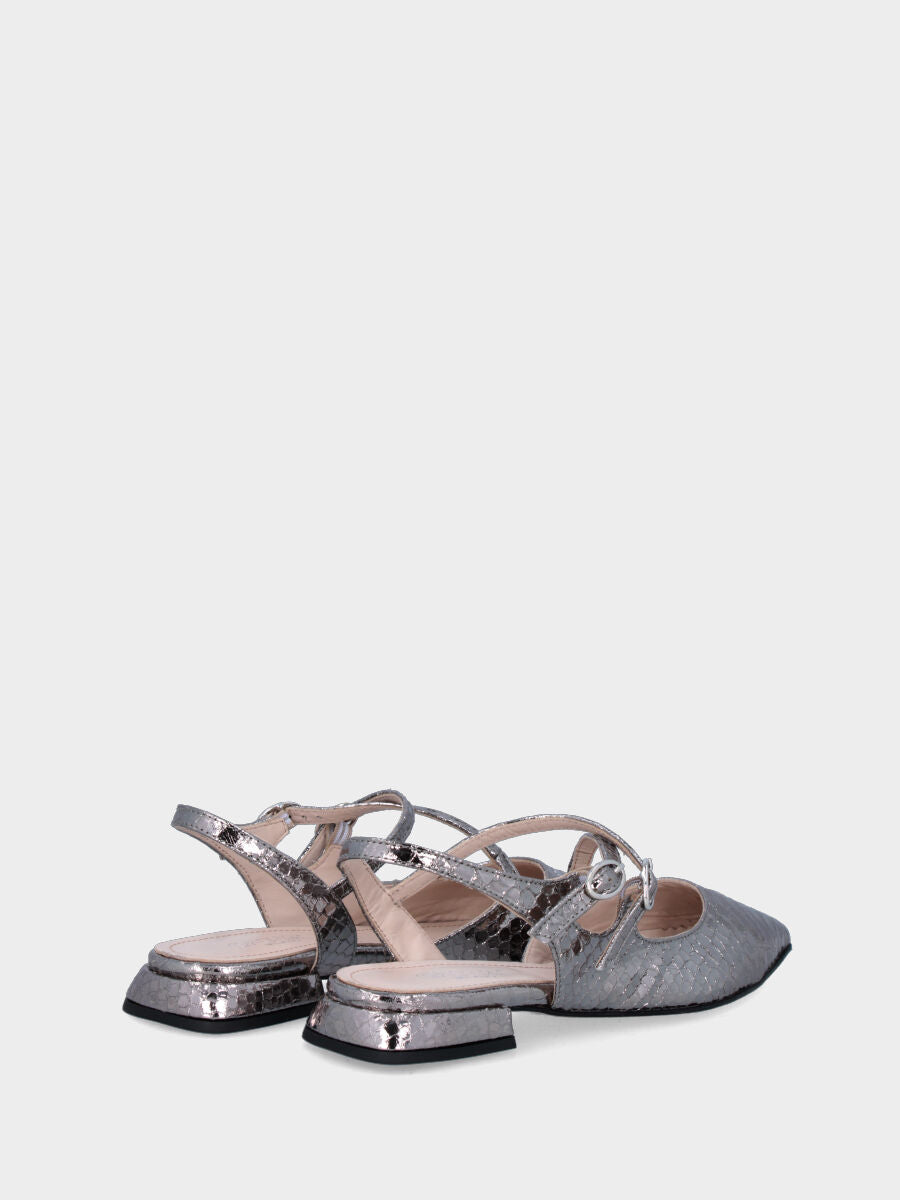 Slingback argento in stampa pitonata con cinturini incrociati