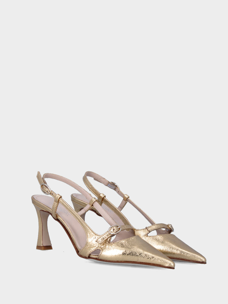 Escarpin slingback en cuir laminé doré à bout pointu avec boucle