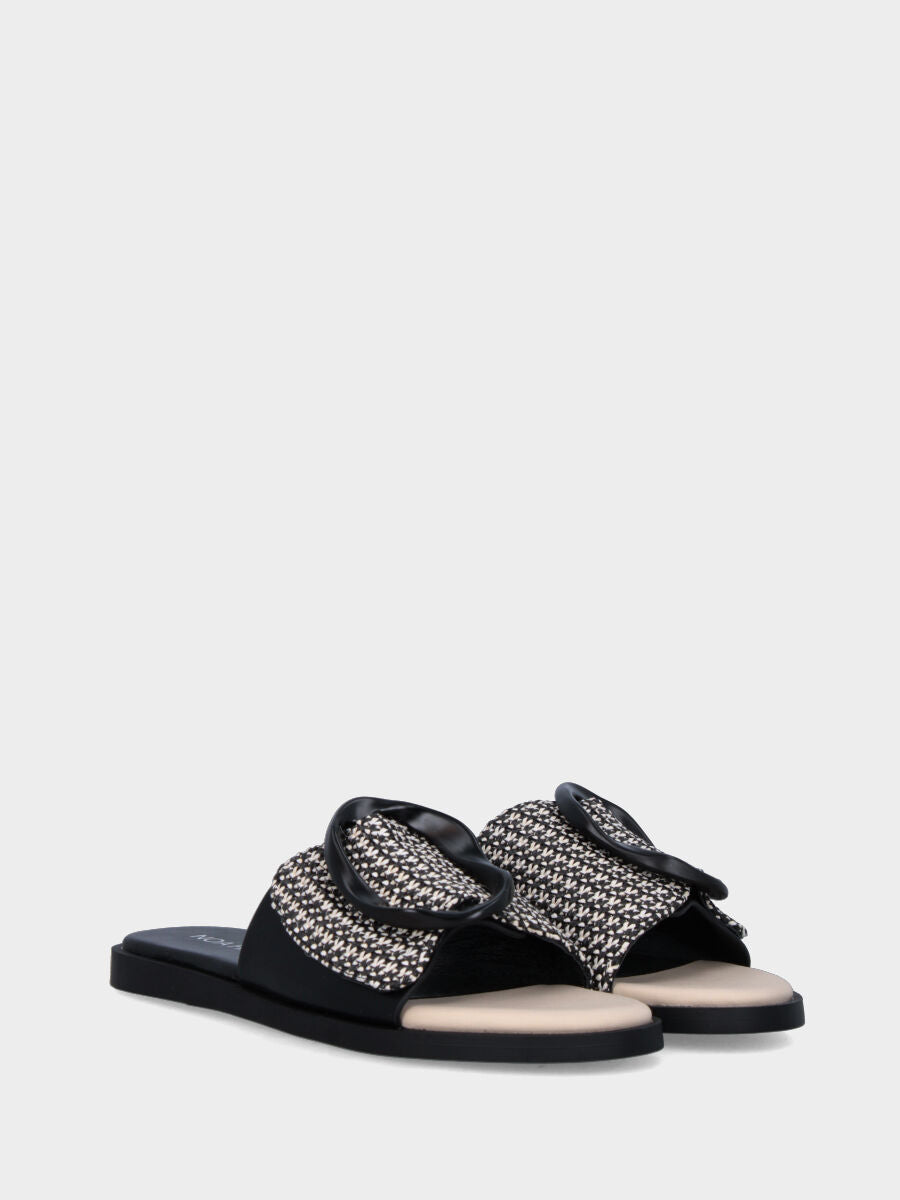 Ciabattina nera in tessuto con fibbia circolare