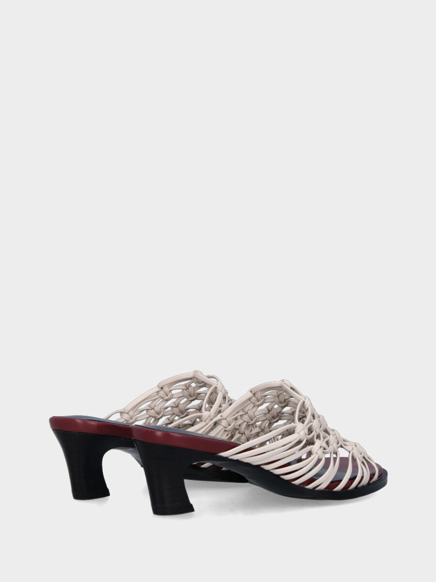 Ciabattina bianca in ecopelle intracciata a rete