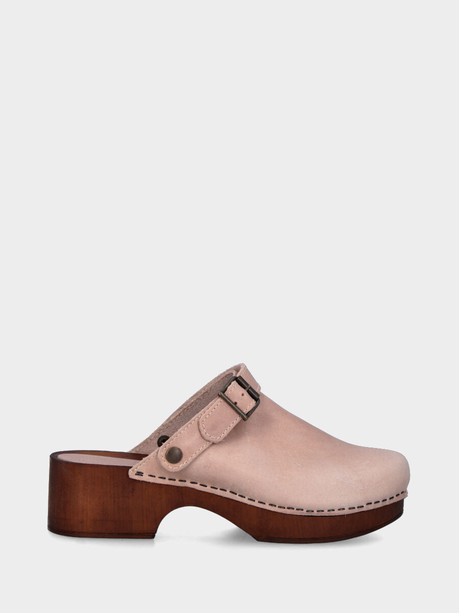 Sabot beige en cuir avec bride mobile