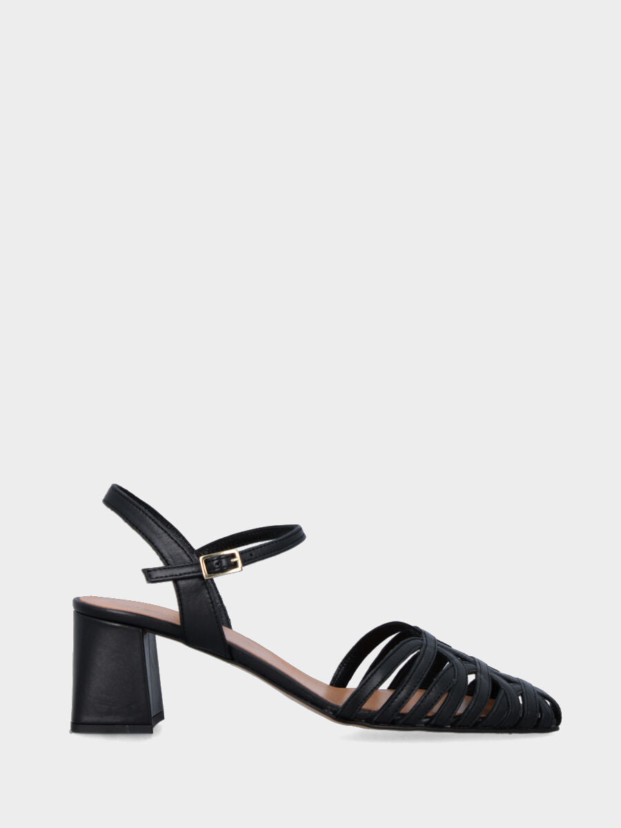 Sandalo nero in pelle con fascette incrociate