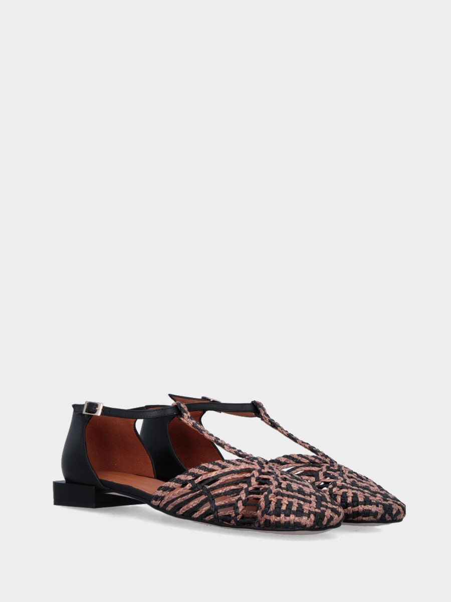 Ballerina Charleston in rafia nera intrecciata e punta quadrata stondata