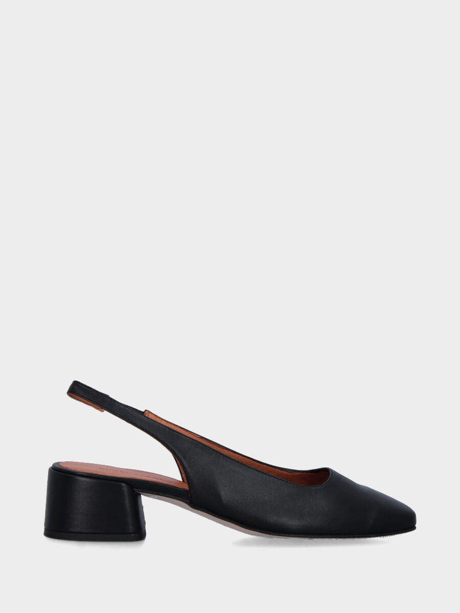 Slingback in vitello nero con tacco 30 mm e punta quadrata