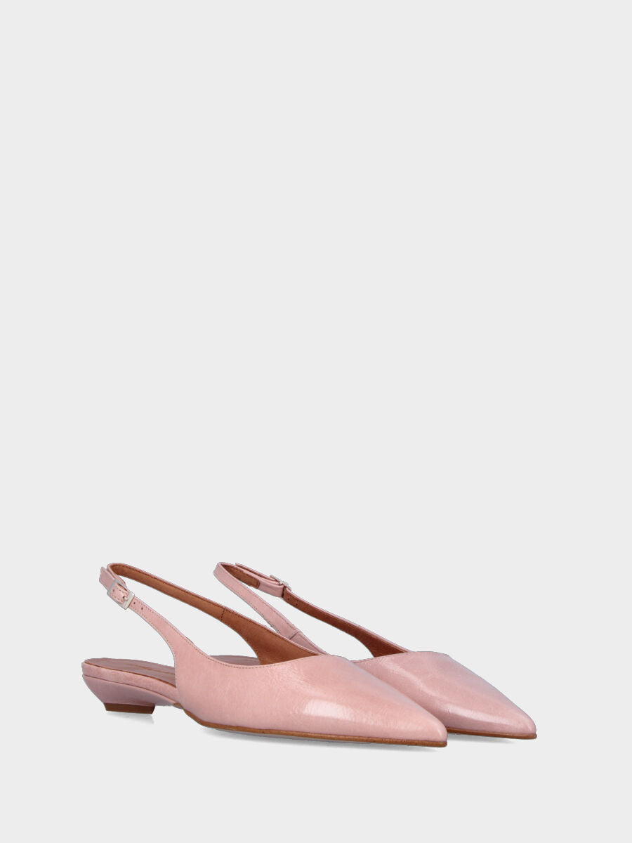 Slingback in naplak rosa con zeppa 30 mm e punta sfilata