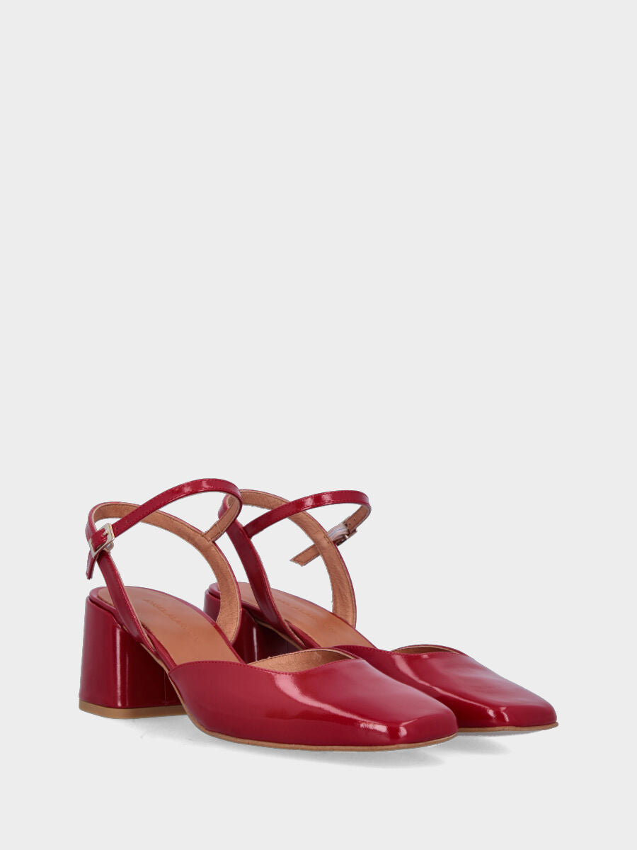 Slingback in naplak rosso con cinturino a pipetta e tacco 50 mm