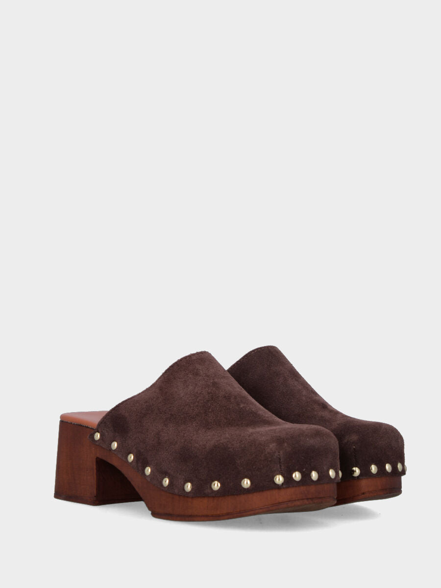 Zoccolo a sabot in velour testa di moro con zeppa incavata