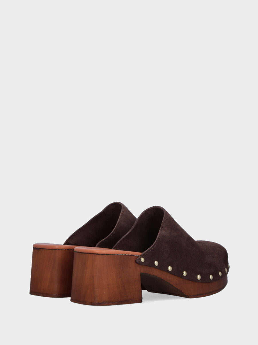 Zoccolo a sabot in velour testa di moro con zeppa incavata