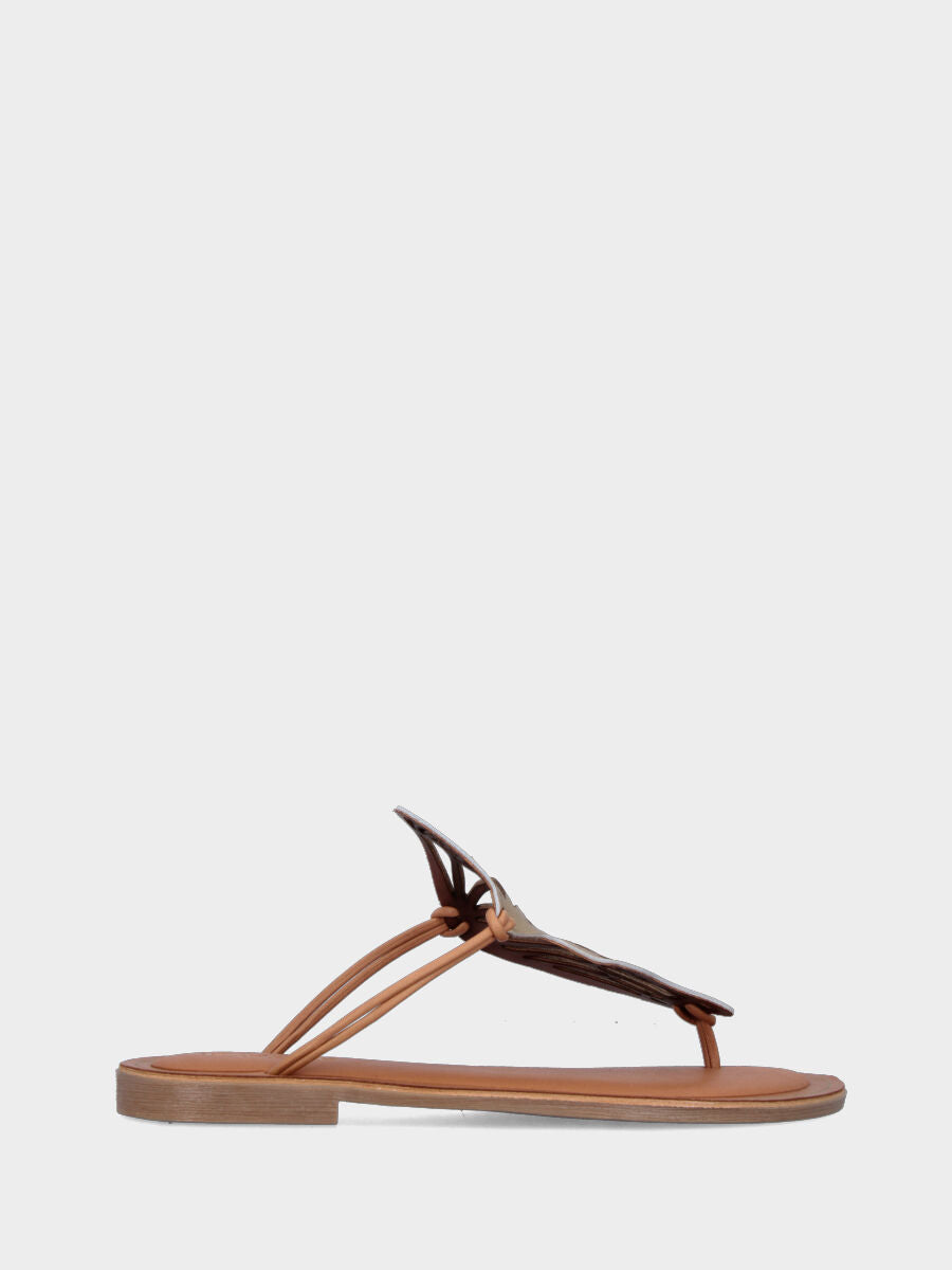 Sandalo infradito in laminato bronzo con tomaia a farfalla