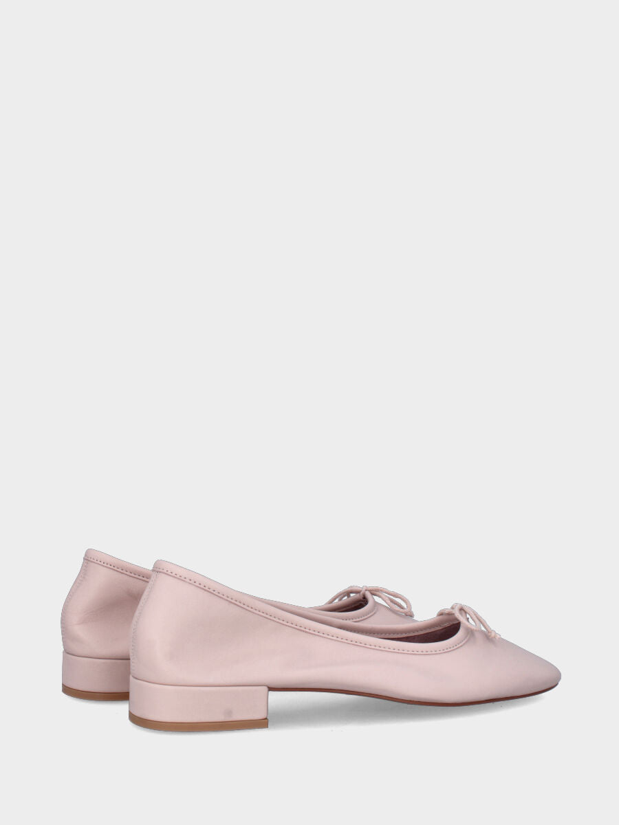 Ballerina in nappa rosa con fiocchetto sul collo