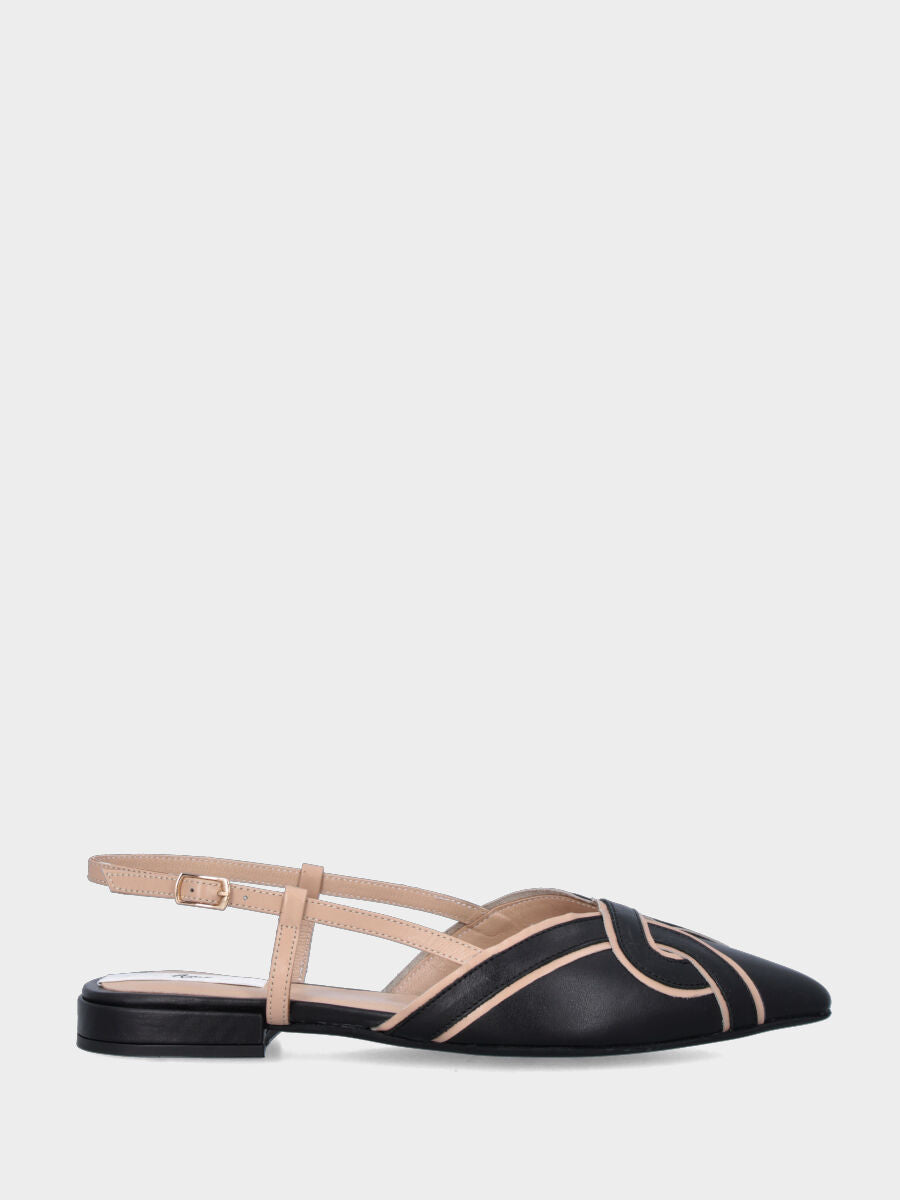 Slingback in nappa nera con profili beige e cinturini arcuati