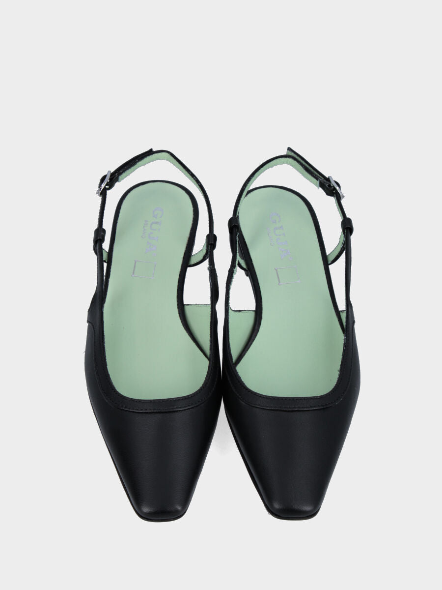 Slingback in nappa nera con scollo tondo