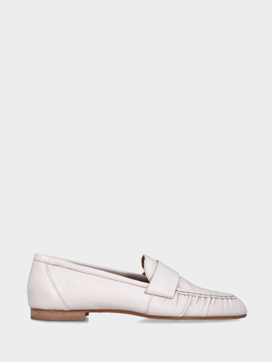 Mocassino in nappa avorio con fascetta liscia
