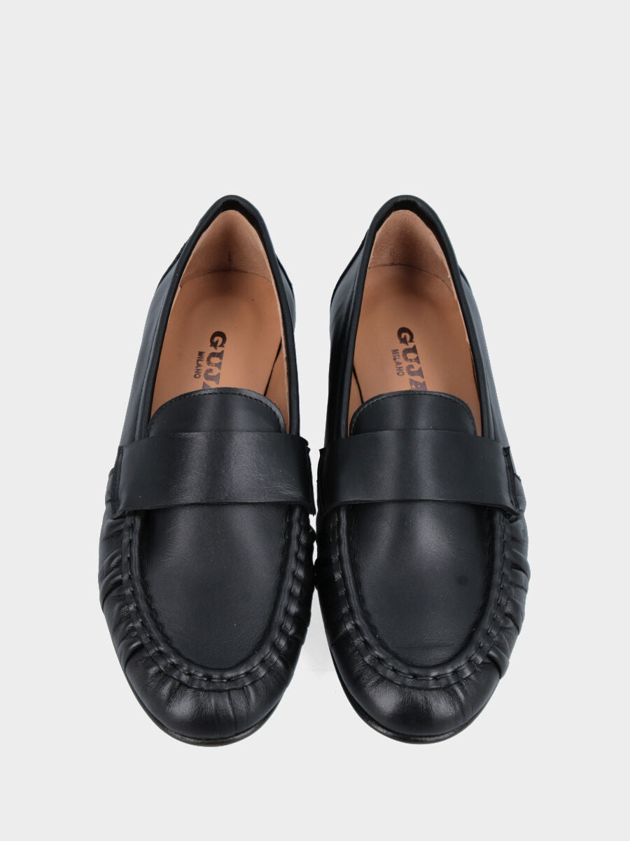 Mocassino in nappa nera con fascetta liscia