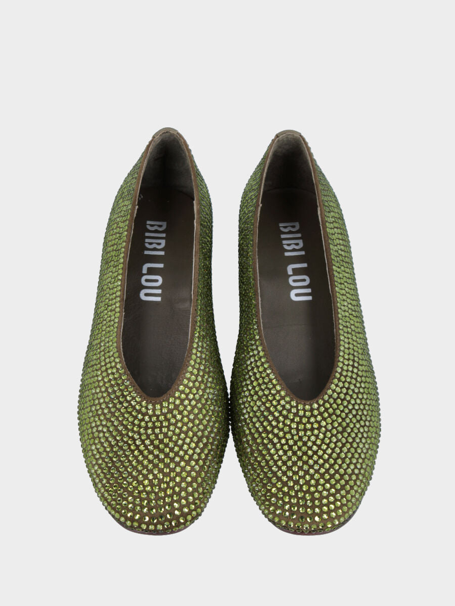 Ballerina in camoscio verde con perline di cristalli