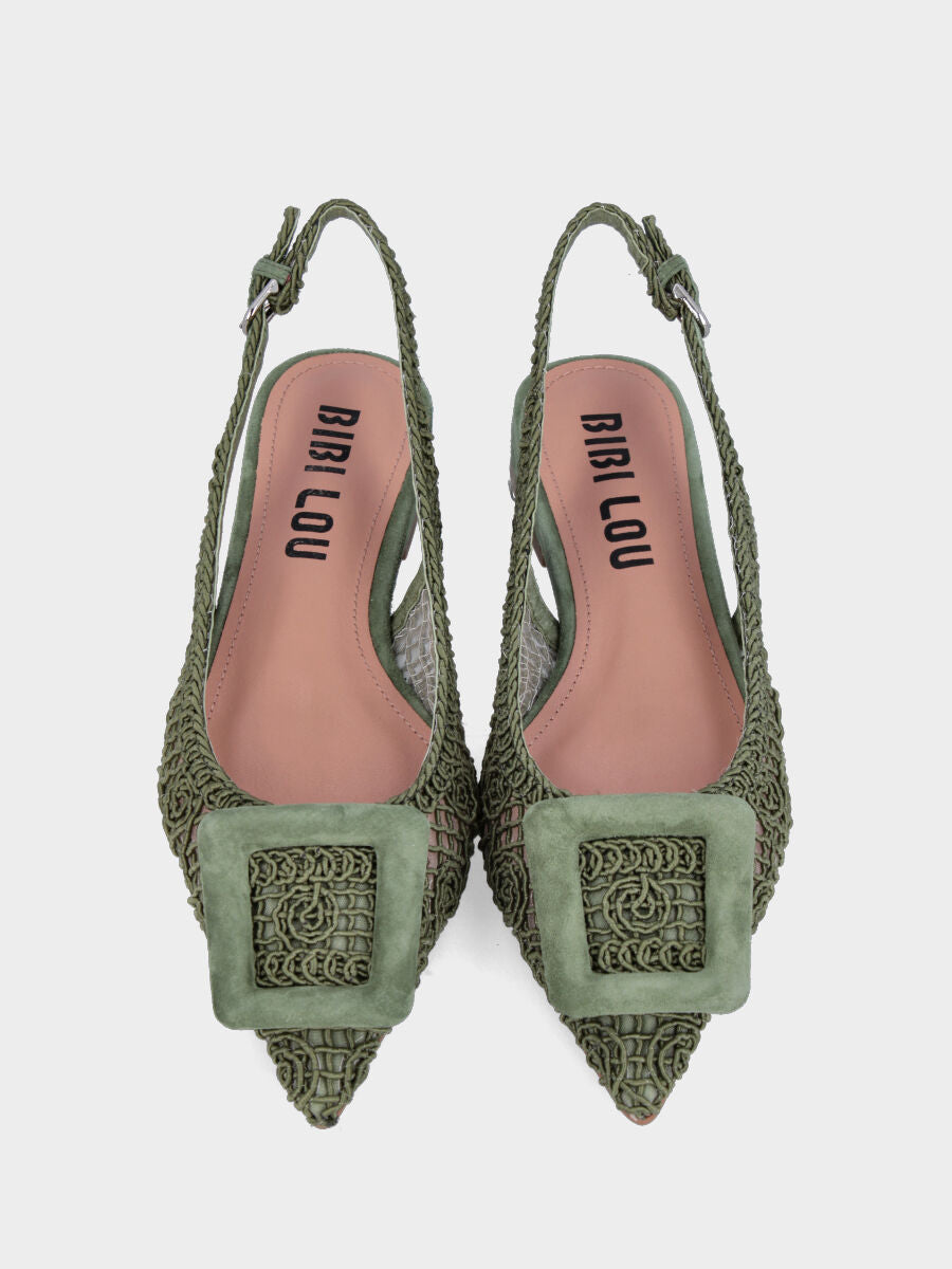 Slingback in cotone verde con accessorio e tomaia in rete ricamata