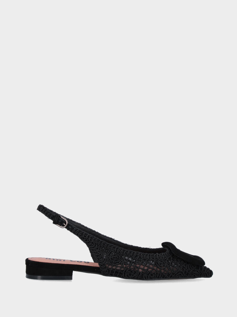 Slingback in cotone nero con accessorio e tomaia in rete ricamata