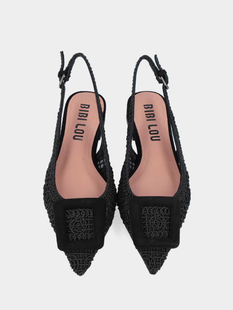 Slingback in cotone nero con accessorio e tomaia in rete ricamata