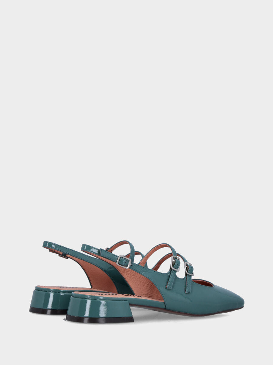 Slingback in vernice ottanio con cinturini e punta stondata