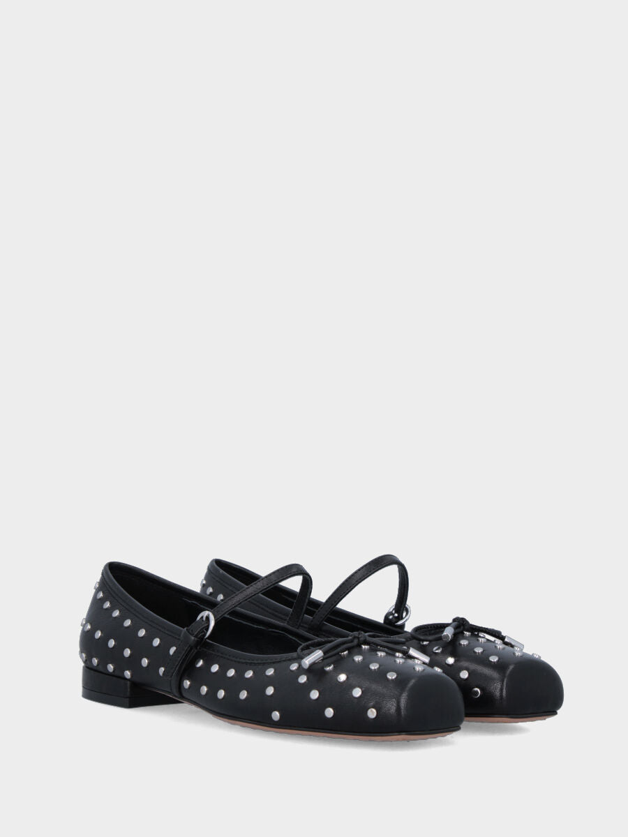 Ballerina in nappa nera con borchiette tonde e fiocchetto
