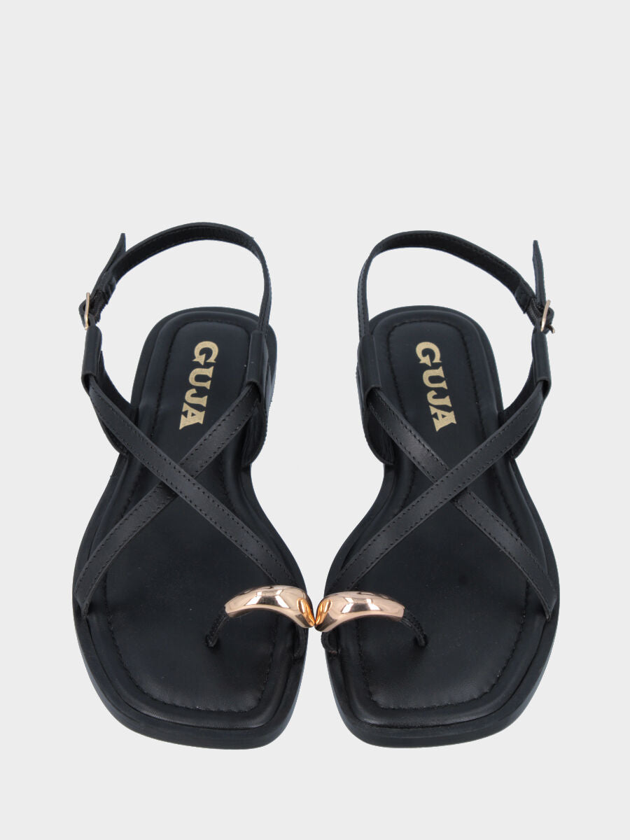 Infradito in nappa nera con accessorio metallico e listini incrociati