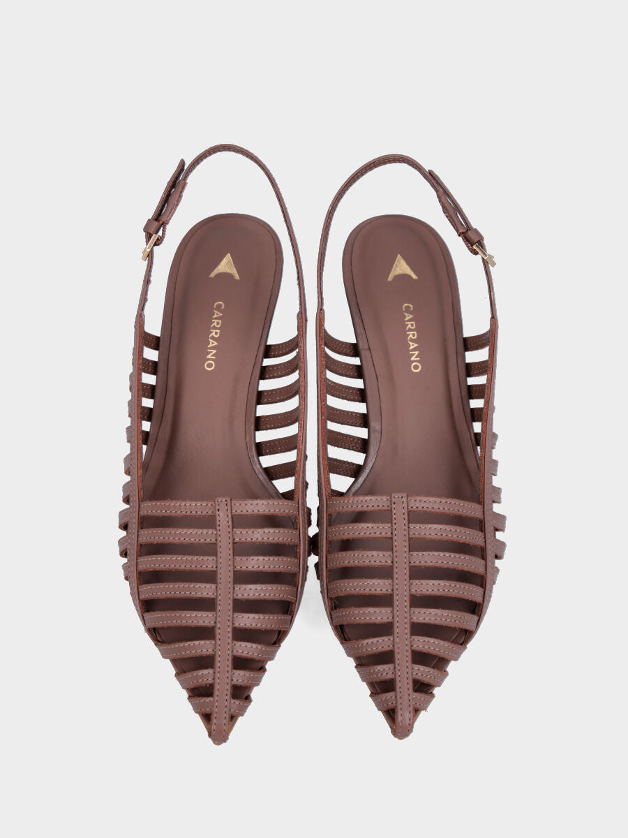 Slingback aus Nappaleder in Mokka mit 80 mm Absatz und parallelen Riemchen