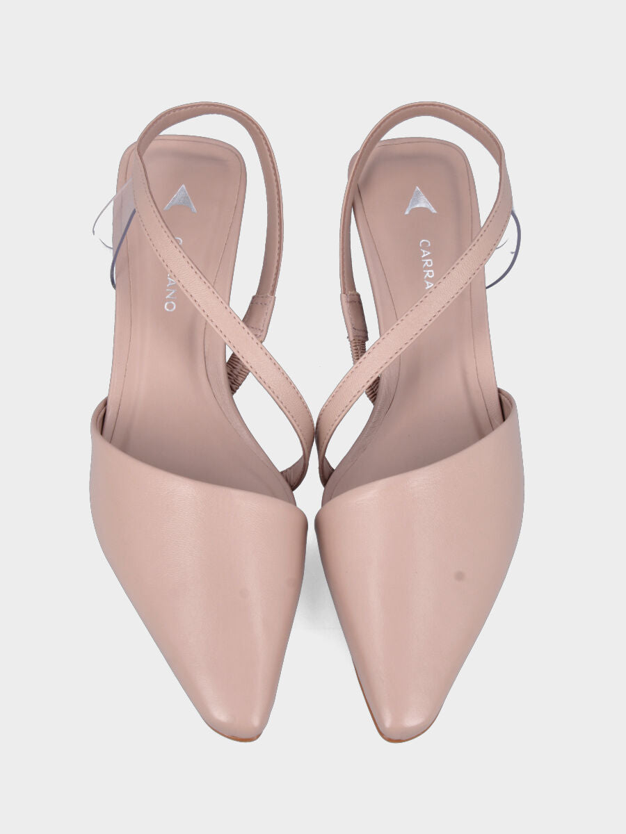 Slingback in nappa beige con cinturino incrociato e dettaglio trasparente